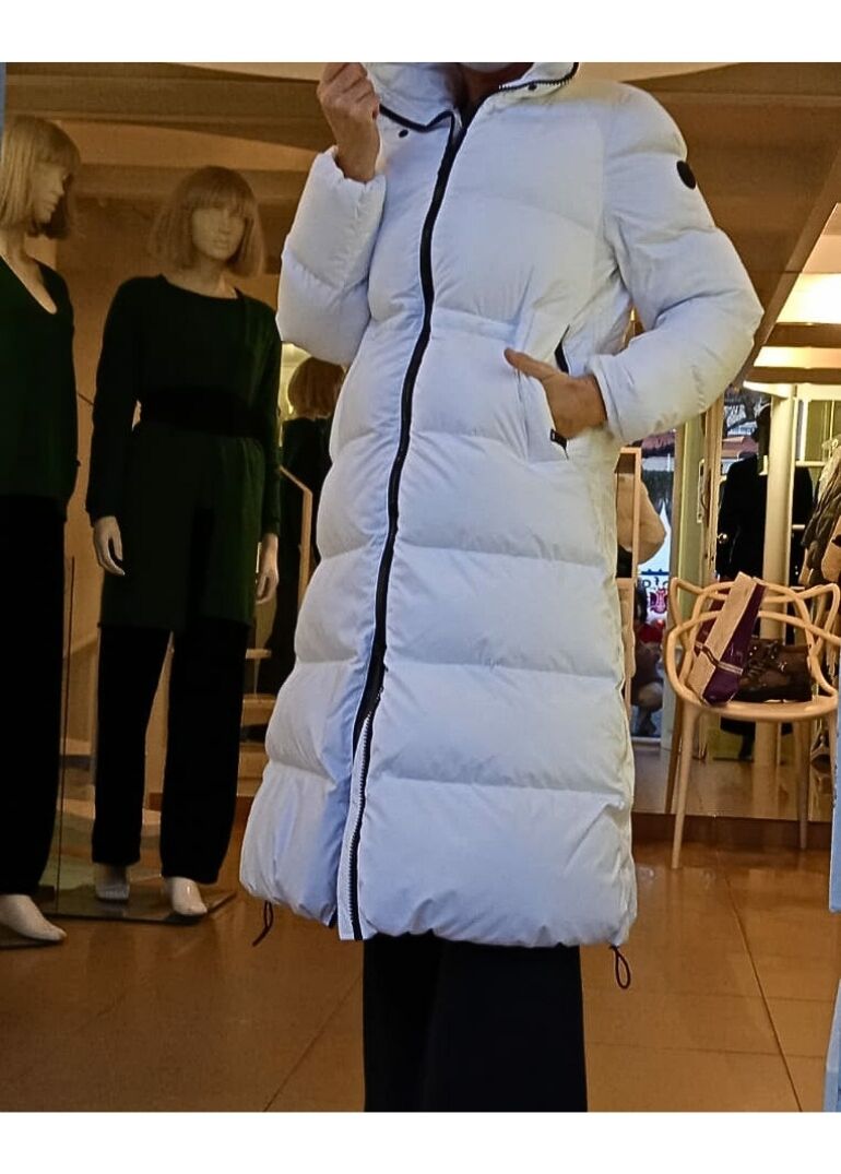 1UP Paris Berelc Puffer Hooded Coat 2 Paris Berelc 1UP Vivian White Puffer Hooded Coat
