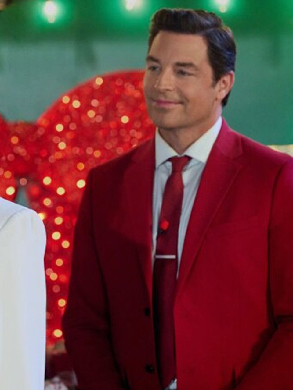 Brennan Elliott Ms. Christmas Comes To Town Red Blazer 2 Brennan Elliott Ms. Christmas Comes To Town Red Blazer - Image 2