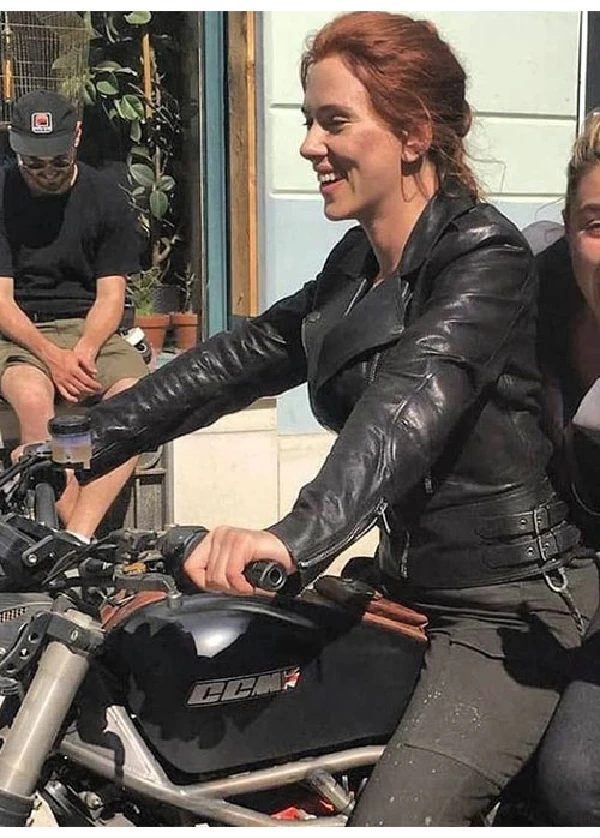 Scarlett Johansson Black Widow Leather Jacket 2 scarlett-johansson-black-widow-leather-jacket-2